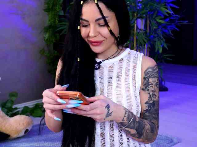 NaomyFlame