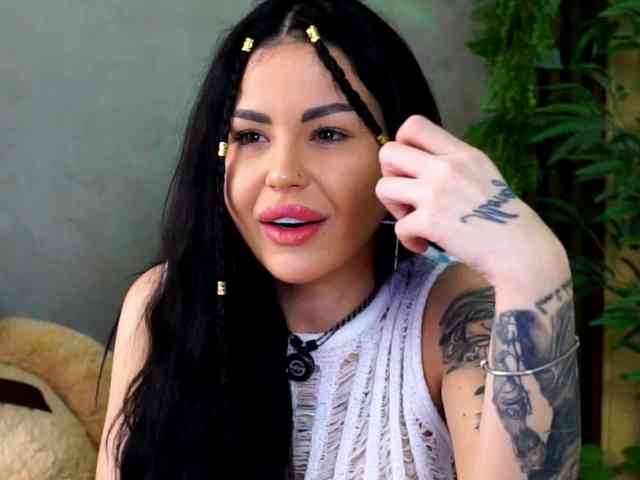 NaomyFlame