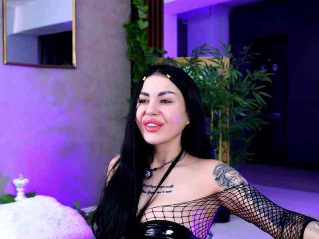 NaomyFlame NaomyFlame