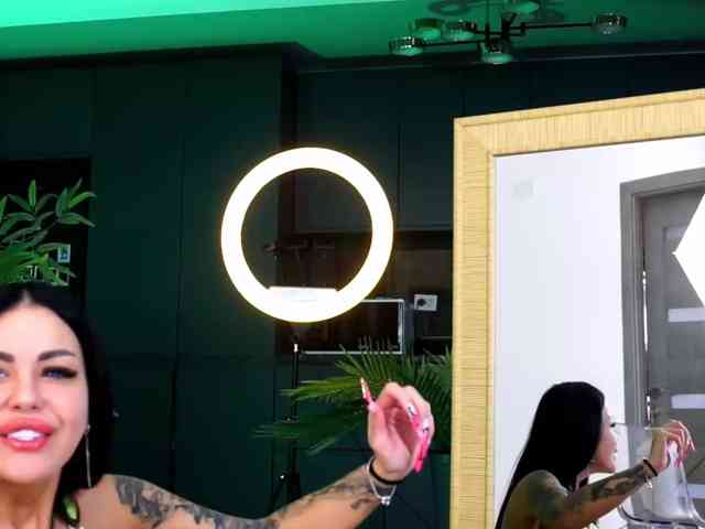 NaomyFlame