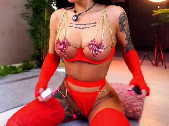 NaomyFlame
