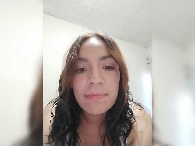 Natalymiller live cam on BongaCams