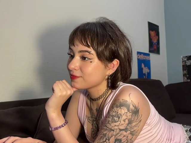 ShuPiela live cam on BongaCams