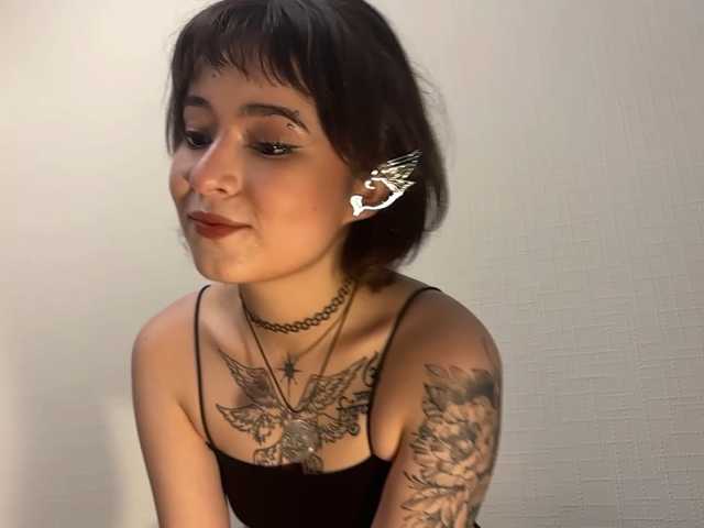 ShuPiela live cam on BongaCams