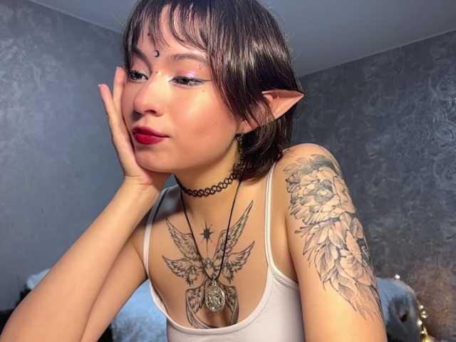 ShuPiela live cam on BongaCams