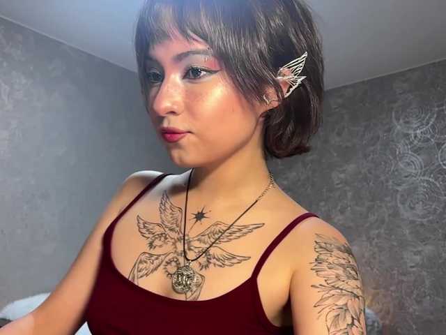 ShuPiela live cam on BongaCams