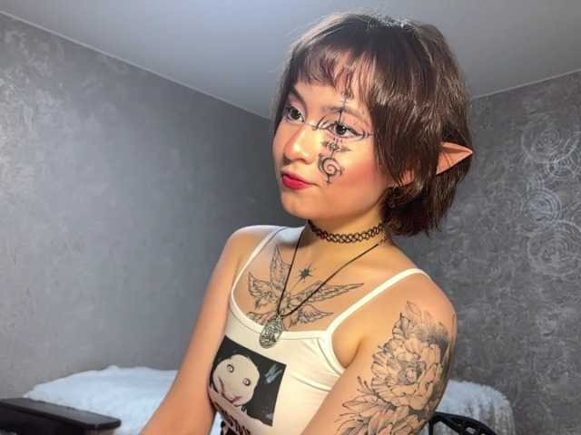 ShuPiela live cam on BongaCams