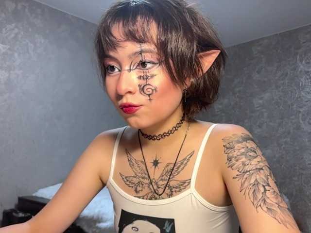 ShuPiela live cam on BongaCams