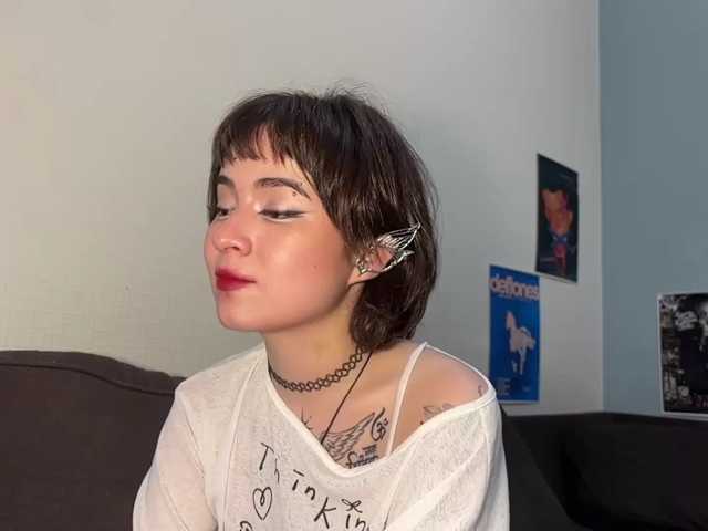 ShuPiela live cam on BongaCams