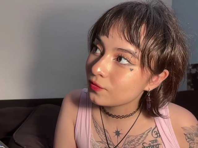 ShuPiela live cam on BongaCams