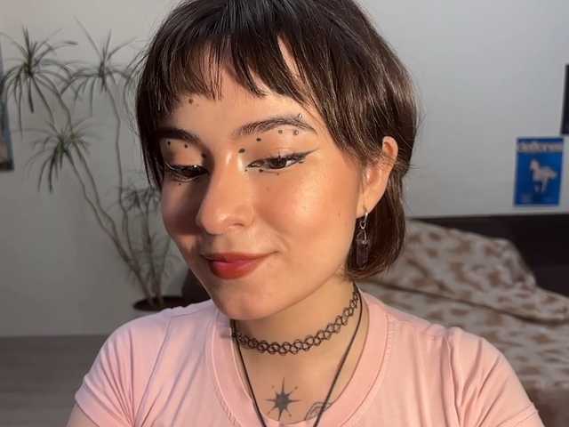 ShuPiela live cam on BongaCams