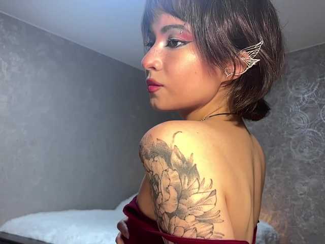 ShuPiela live cam on BongaCams