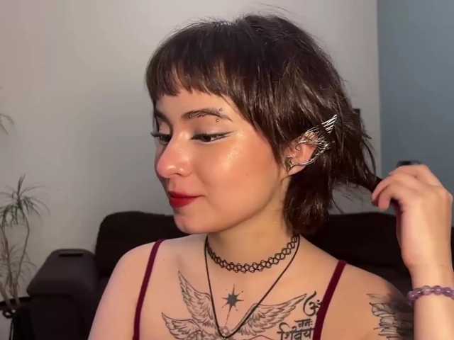 ShuPiela live cam on BongaCams