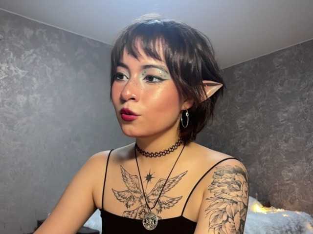 ShuPiela live cam on BongaCams