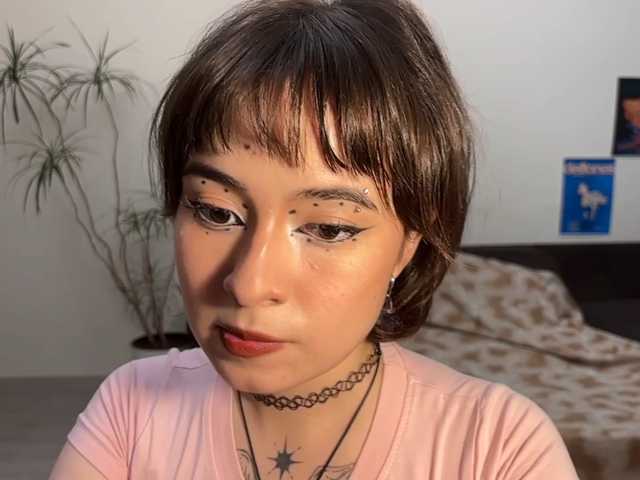ShuPiela, live now on BongaCams