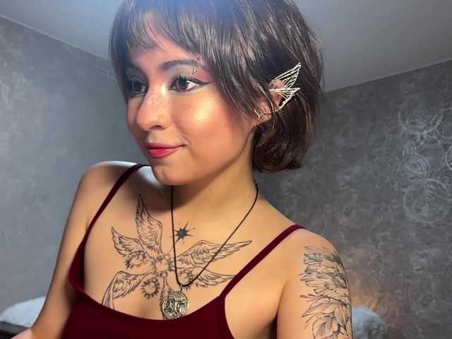 ShuPiela live cam on BongaCams