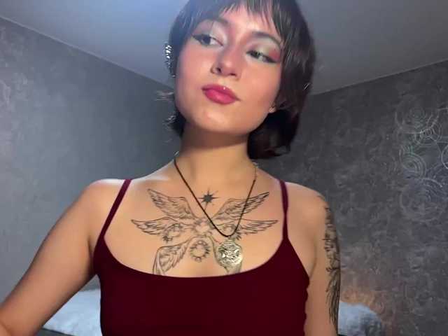 ShuPiela live cam on BongaCams
