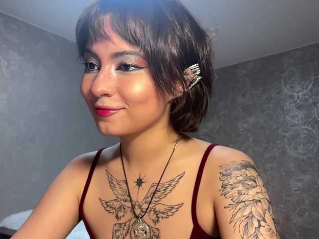 ShuPiela live cam on BongaCams