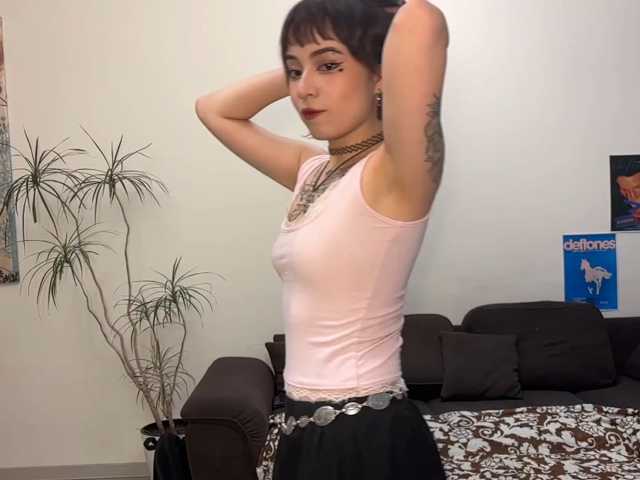 ShuPiela live cam on BongaCams
