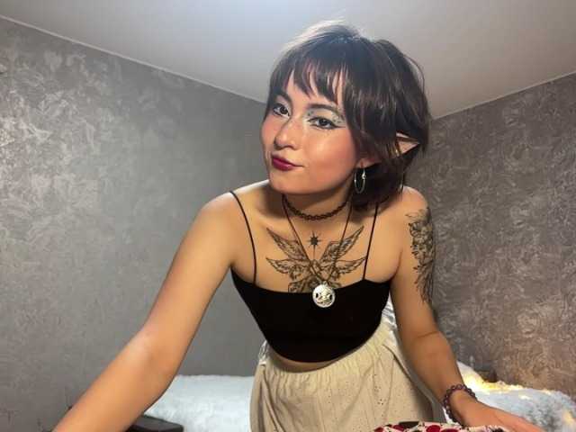ShuPiela live cam on BongaCams