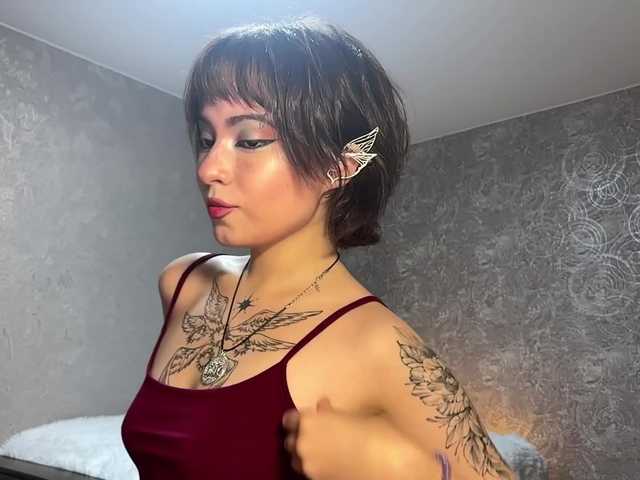 ShuPiela live cam on BongaCams