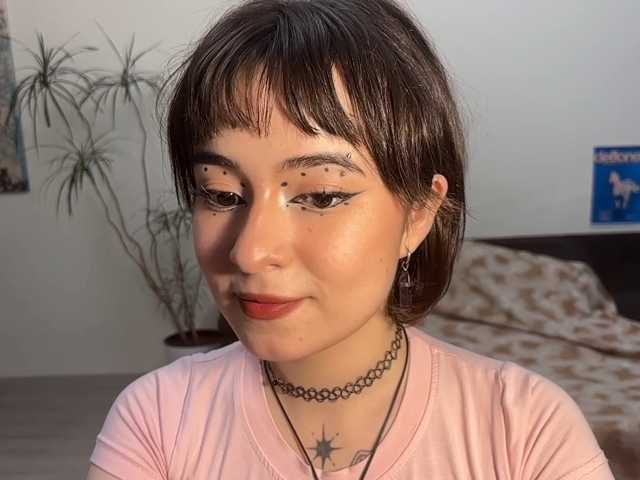 ShuPiela live cam on BongaCams