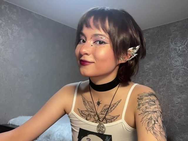 ShuPiela live cam on BongaCams