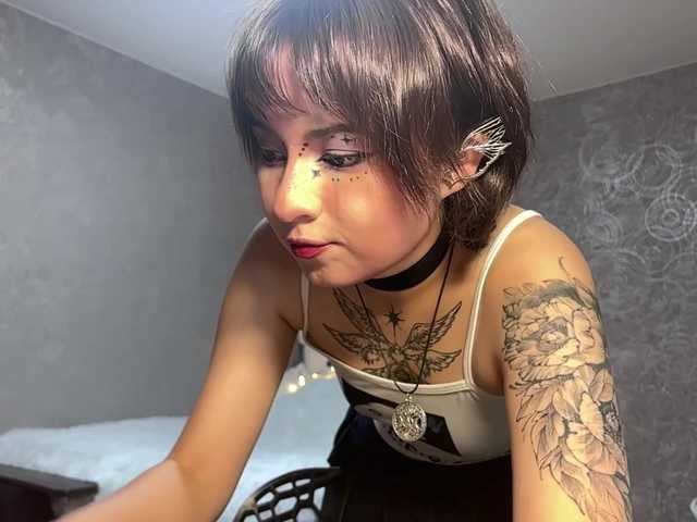 ShuPiela live cam on BongaCams