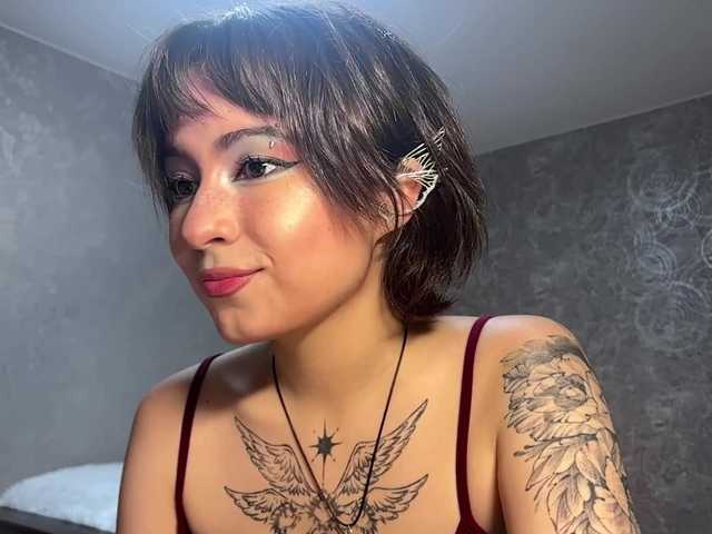 ShuPiela live cam on BongaCams