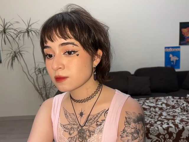 ShuPiela live cam on BongaCams