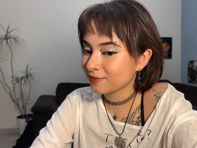 ShuPiela live cam on BongaCams