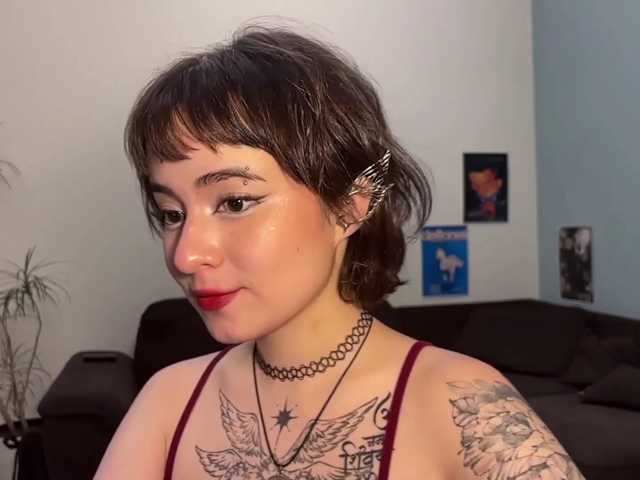 ShuPiela live cam on BongaCams