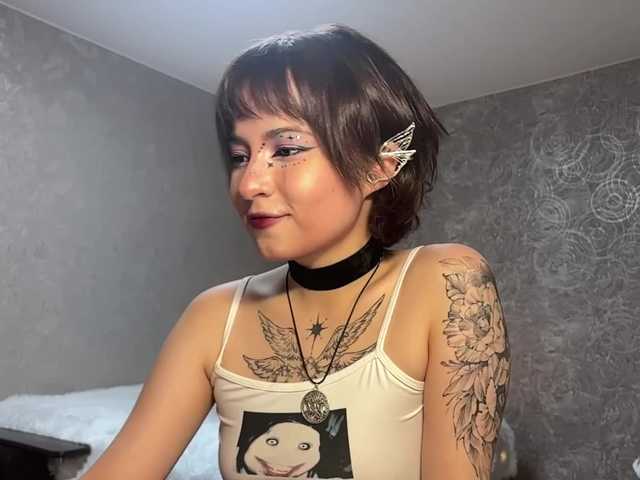 ShuPiela live cam on BongaCams