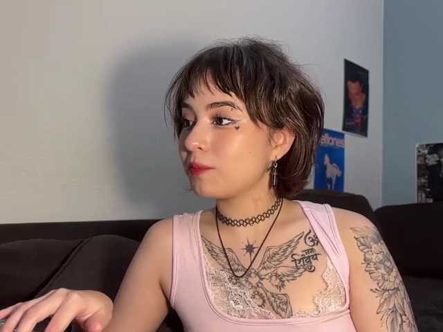 ShuPiela live cam on BongaCams