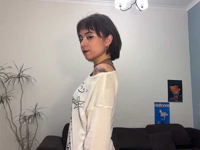 ShuPiela live cam on BongaCams