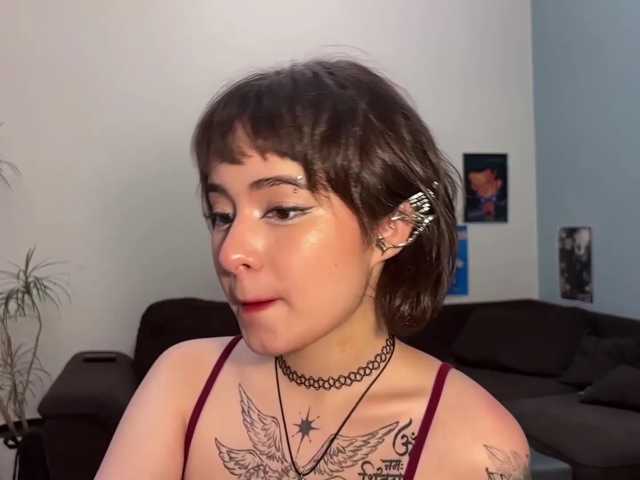 ShuPiela live cam on BongaCams