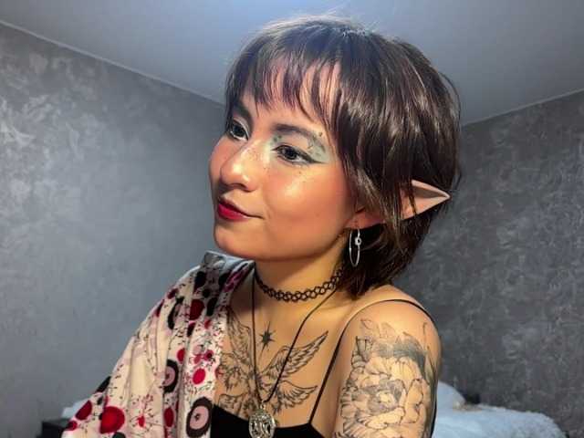 ShuPiela live cam on BongaCams