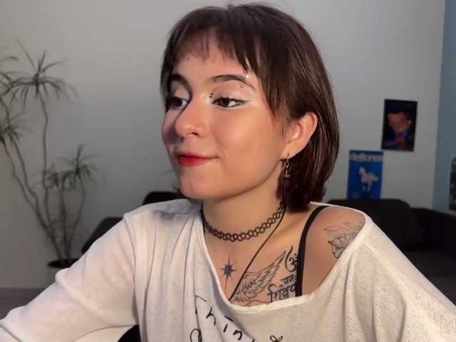 ShuPiela live cam on BongaCams