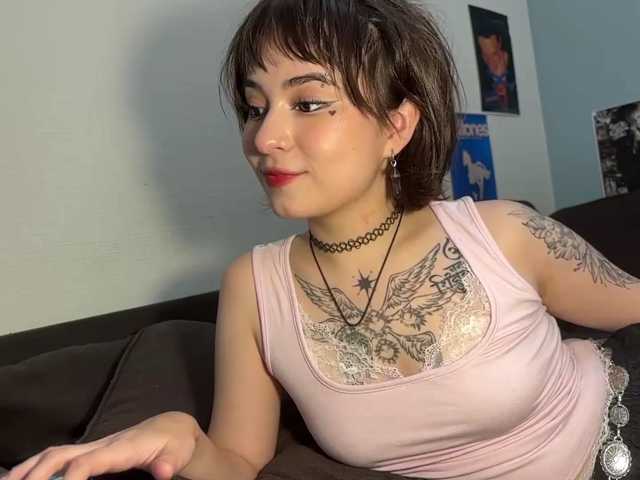 ShuPiela live cam on BongaCams