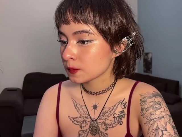 ShuPiela live cam on BongaCams