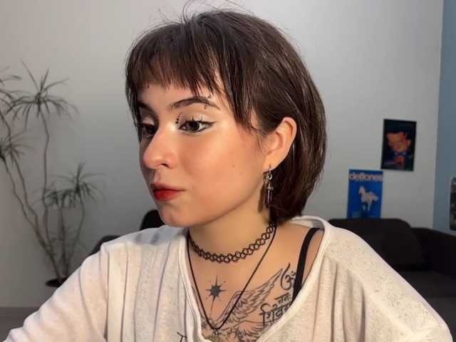 ShuPiela live cam on BongaCams