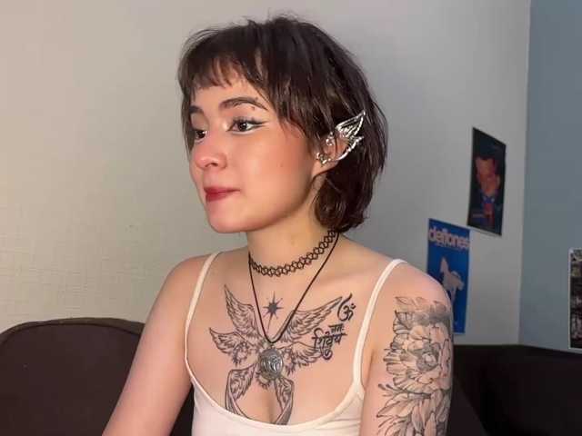 ShuPiela live cam on BongaCams