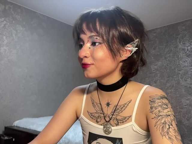 ShuPiela live cam on BongaCams
