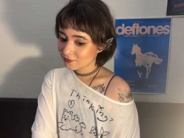 ShuPiela, live now on BongaCams