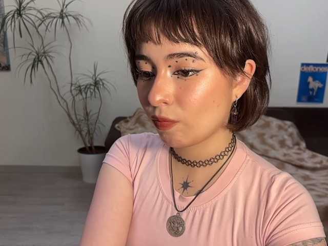 ShuPiela live cam on BongaCams