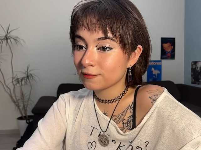 ShuPiela live cam on BongaCams