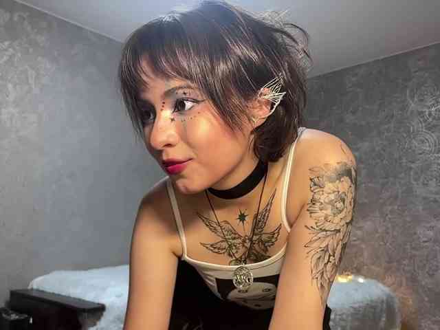 ShuPiela Live Webcam on BongaCams