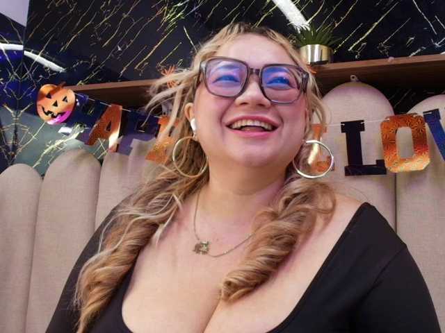 Amber-miller1, live now on BongaCams