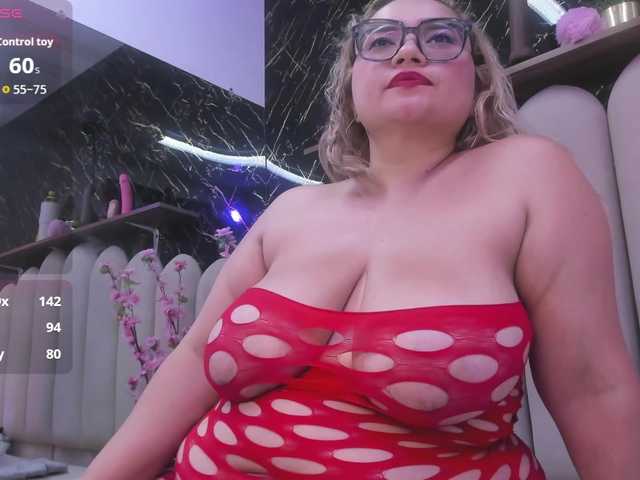 Amber-miller1 live cam on BongaCams