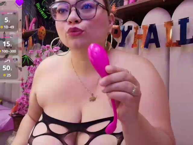 Amber-miller1 live cam on BongaCams